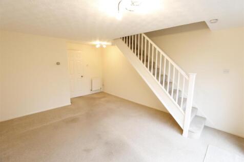 Elgar Drive, Shefford, Beds photo 4