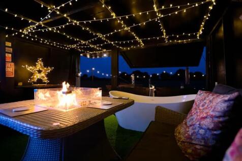 Outdoor Entertaining