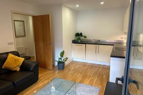 living/kitchen