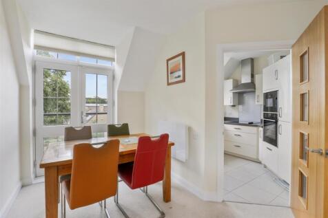 04-40cdCT_MCSR_Flat 58 Watson Place_21 (1).JPG