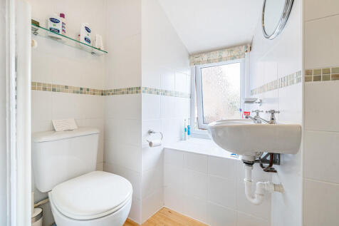 1349747-19-68bc52...