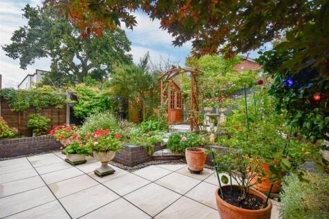 3 Carter Avenue-24.jpg