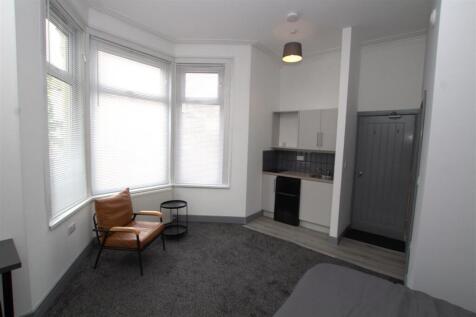 Flat 7.jpg