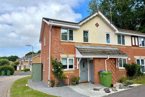 Fareham, PO15 - property photo
