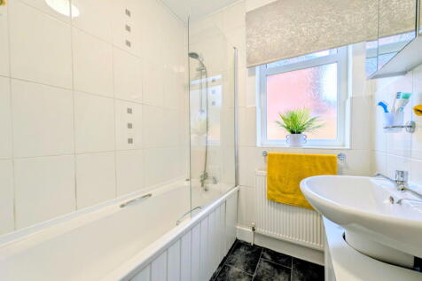 To Let - Warren Court Westcliffe Road Birkdale PR8 - 2 Bed Ground Floor Apt photo 3