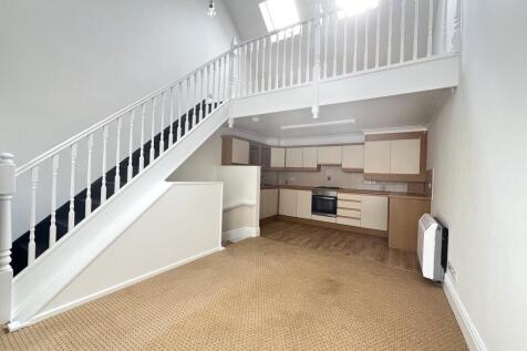 Crescent Passage, Wisbech, Cambs., PE13 1SP photo 3