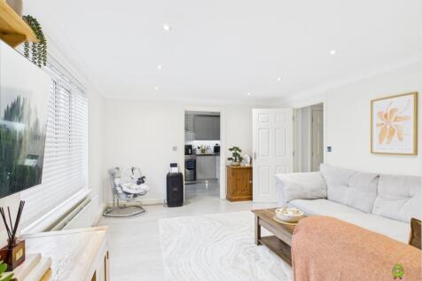 Presented by Kevin at EweMove Bexleyheath and Dart