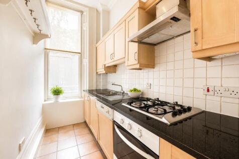 kitchen staged.jpeg