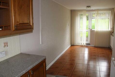 Kirkstone Close, Oldham photo 4