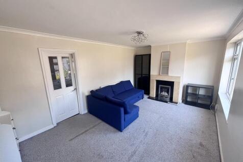 Holywell Avenue, Ashby-De-La-Zouch, LE65 photo 4