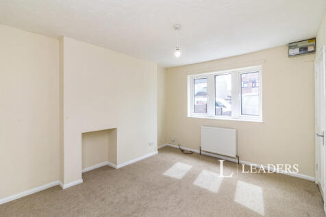 The Avenue, Lowestoft, Suffolk, NR33 photo 4