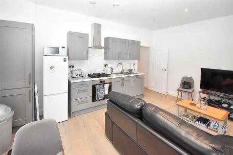 Emerald House, 236A London Road, Newbury, Berkshire, RG14 photo 3