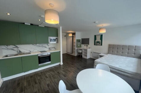 Bells Court, Sheffield, S1 photo 4
