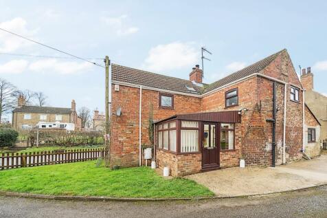 PART OF THE PROPERTY REAR.jpg