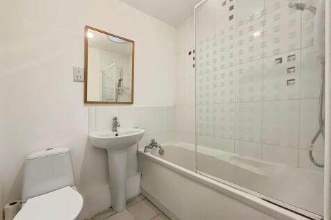 Thyme Court, Marjorie Avenue photo 4