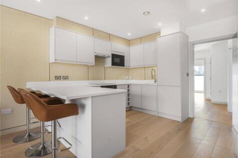 Reception/Kitchen