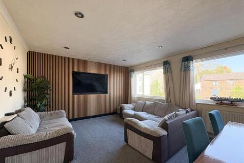 Livingroom.jpg