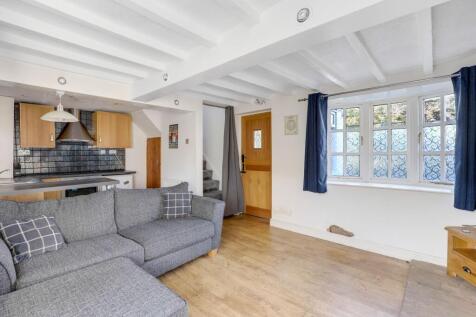 Kitchen/Living Space