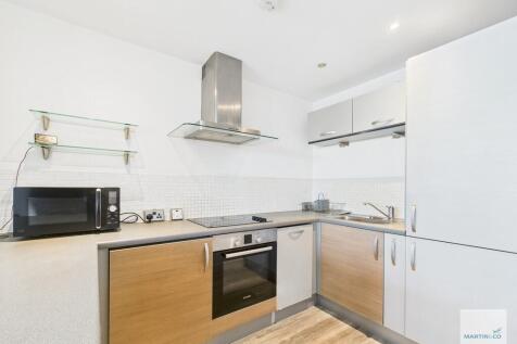 CAM03394G0-PR0417...