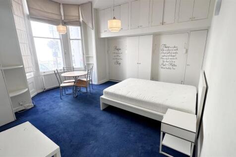 3_FLAT 4 94 CORNWALL GARDENS.jpg