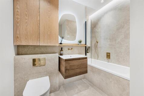 Flat 5 - 50 Creswick road W3-22.jpg