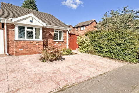Wednesbury, WS10 - property photo