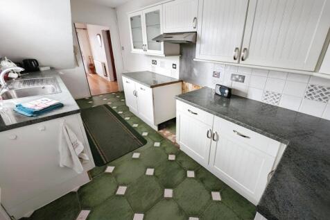 baa75a05-kitchen 202.jpg