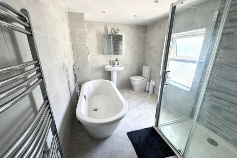 bath yar 