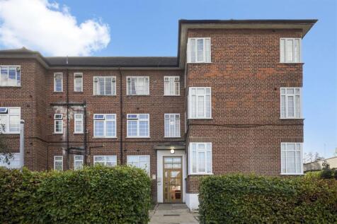 91 Carmel Court Kings Drive Wembley HA9 9JG - 015.
