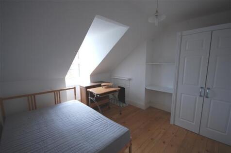 Top Floor Maisonette, North View photo 4