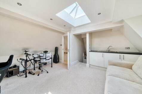 1323724-25-687122...