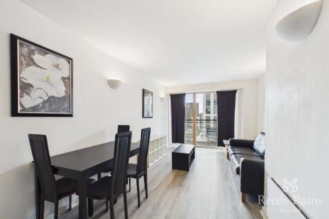 Kitchen/Living Area