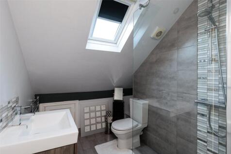 2nd Floor En-Suite