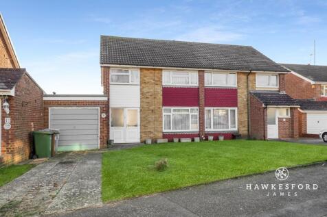 Coombe Drive, Sittingbourne - Front