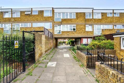 26 Halsmere Road, Camberwell, London SE5 9JQ