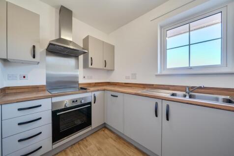 2 bedroom property photo 3
