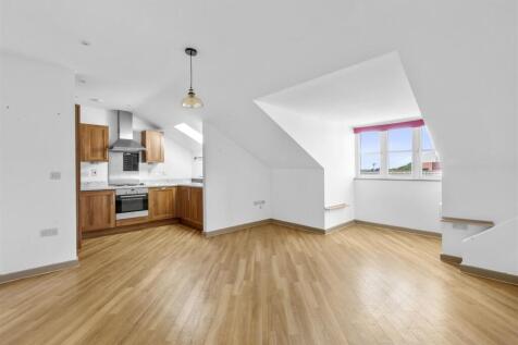 189 Viridian Square, HP21 7FZ (LOW RES)-1.jpg