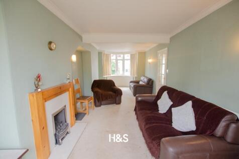 182 Colebourne - Through lounge.jpg