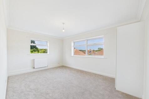 Half Moon Lane, Worthing, BN13 2EL photo 3