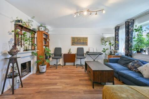 BURNET GROVE