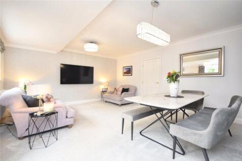 Lounge Dining Room