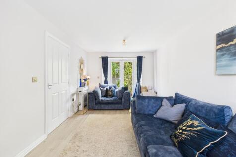 CAM05192G0-PR0138-STILL007