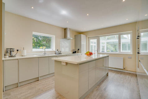 Kitchen picture 1