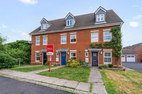 14 Waterway Court_3.jpg