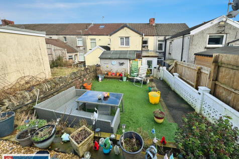 fed965e2-image000...