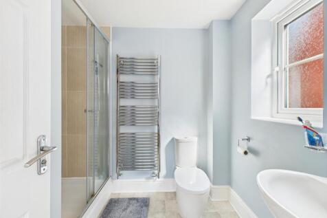 Well-Appointed En-Suite Shower Room