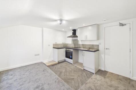 Kitchen / Living Room