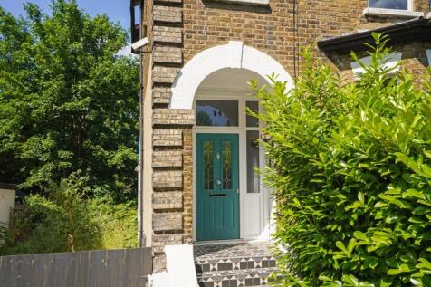 Flat 2, 14 Trinit...