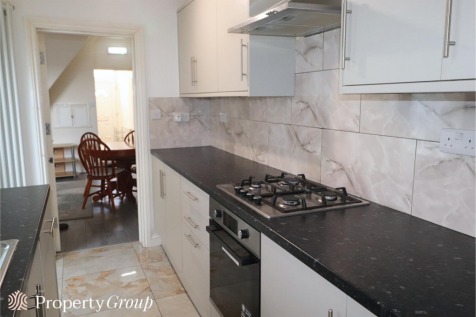 26 Coombe Street (4).png