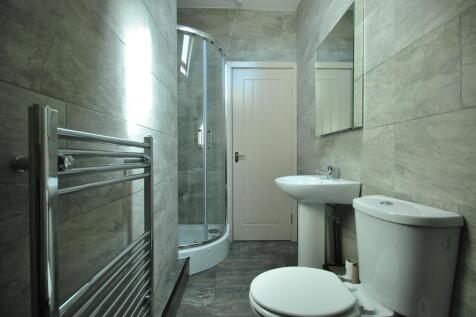 Meadow View, Hyde Park, Leeds LS6 1JQ photo 3